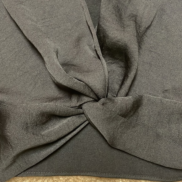 Zara women knotted crop top. Small. NWT! - Picture 5 of 6